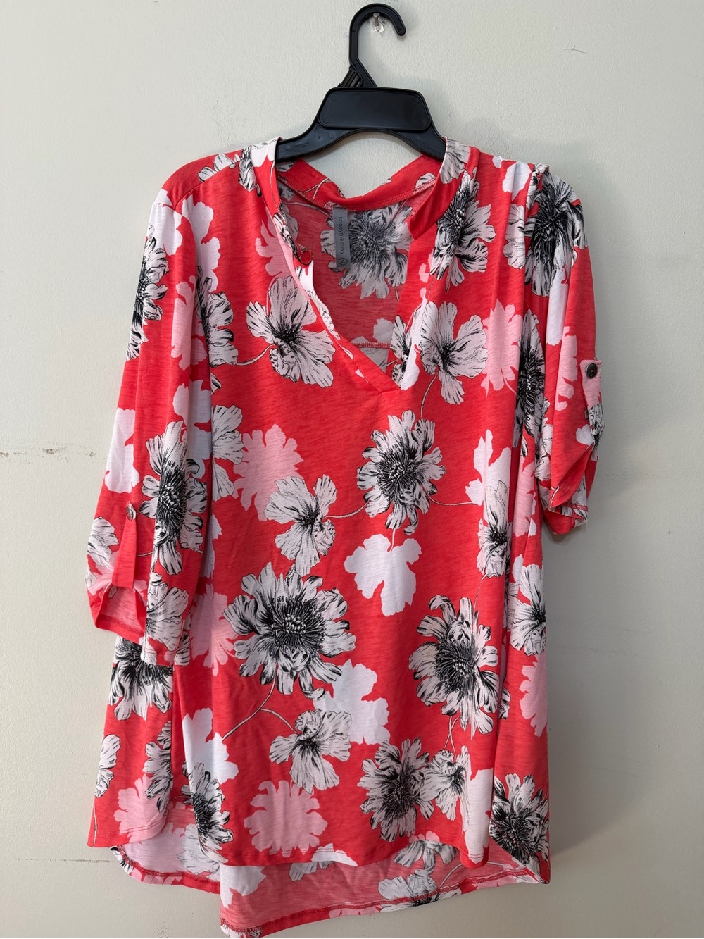 Honeyme red Floral V-Neck Tunic